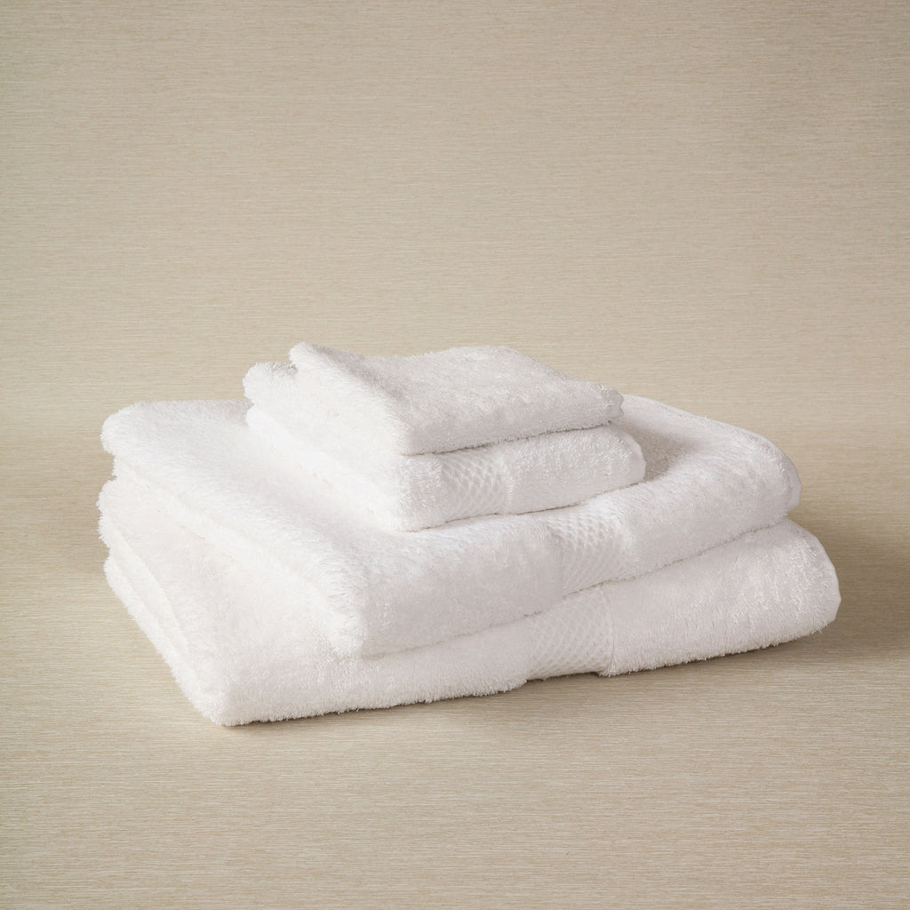 Blanc Etoile Towels