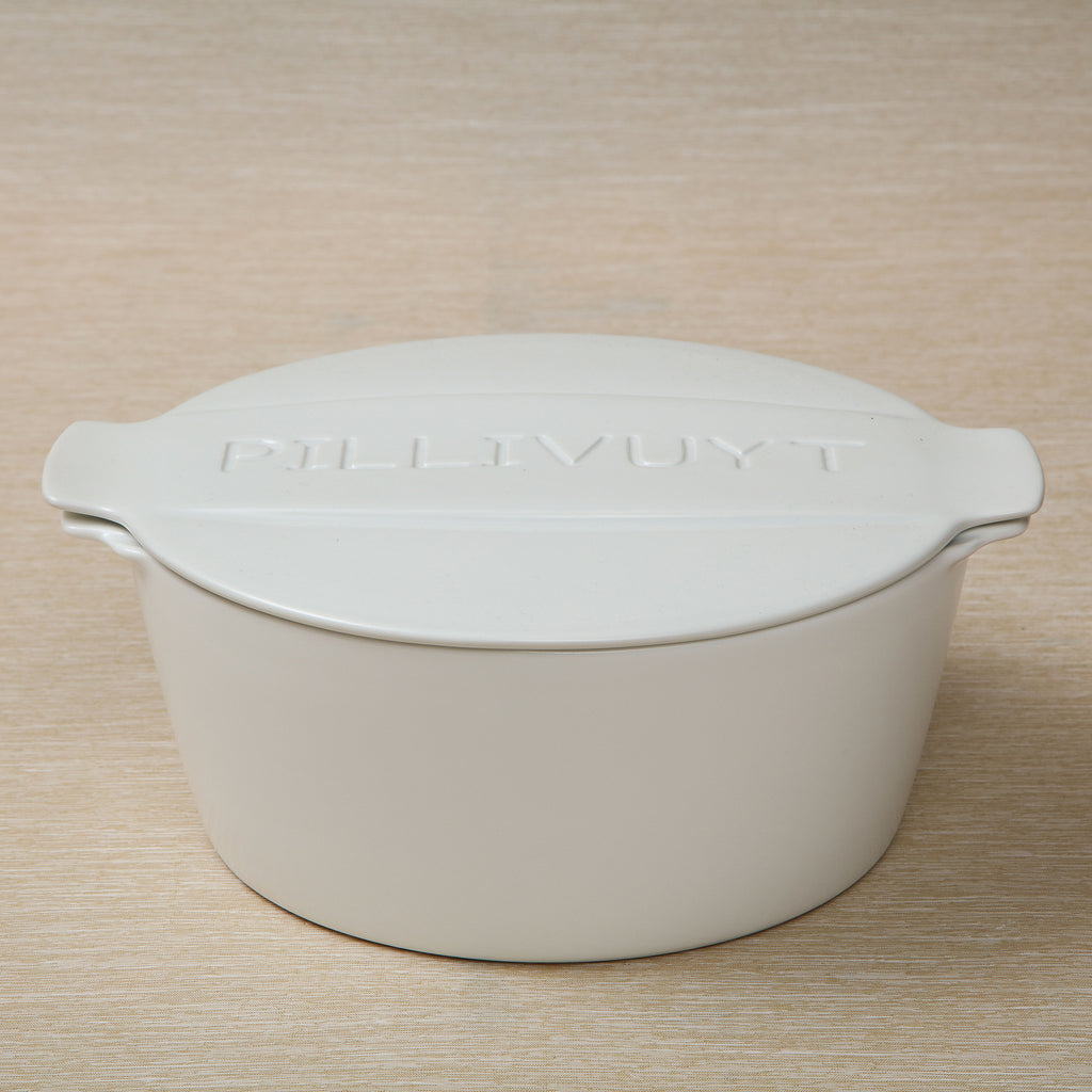French porcelain 7-3/4" flame proof casserole with lid, Pillivuyt