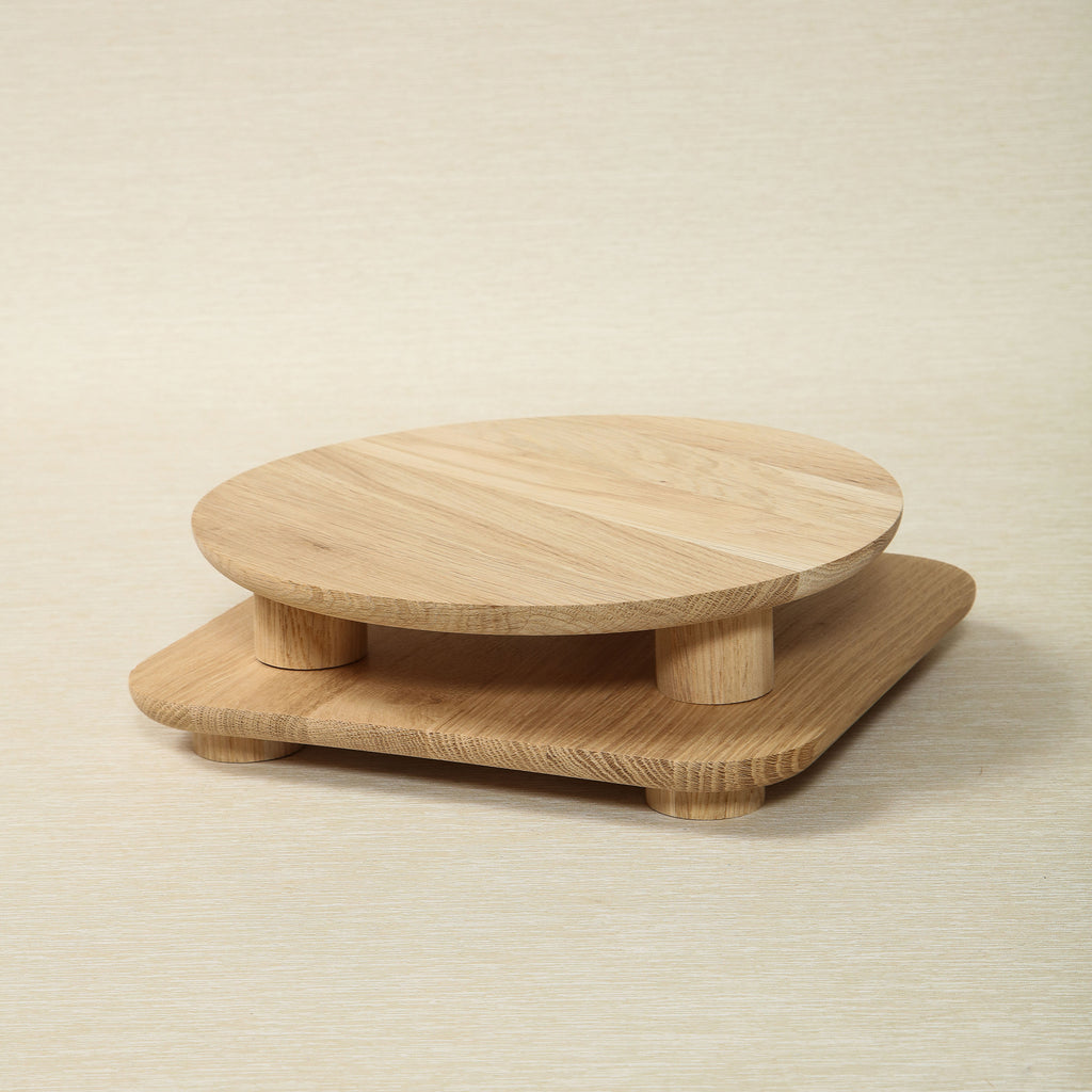 Small Oak Pedestal Trays | Copper Beech